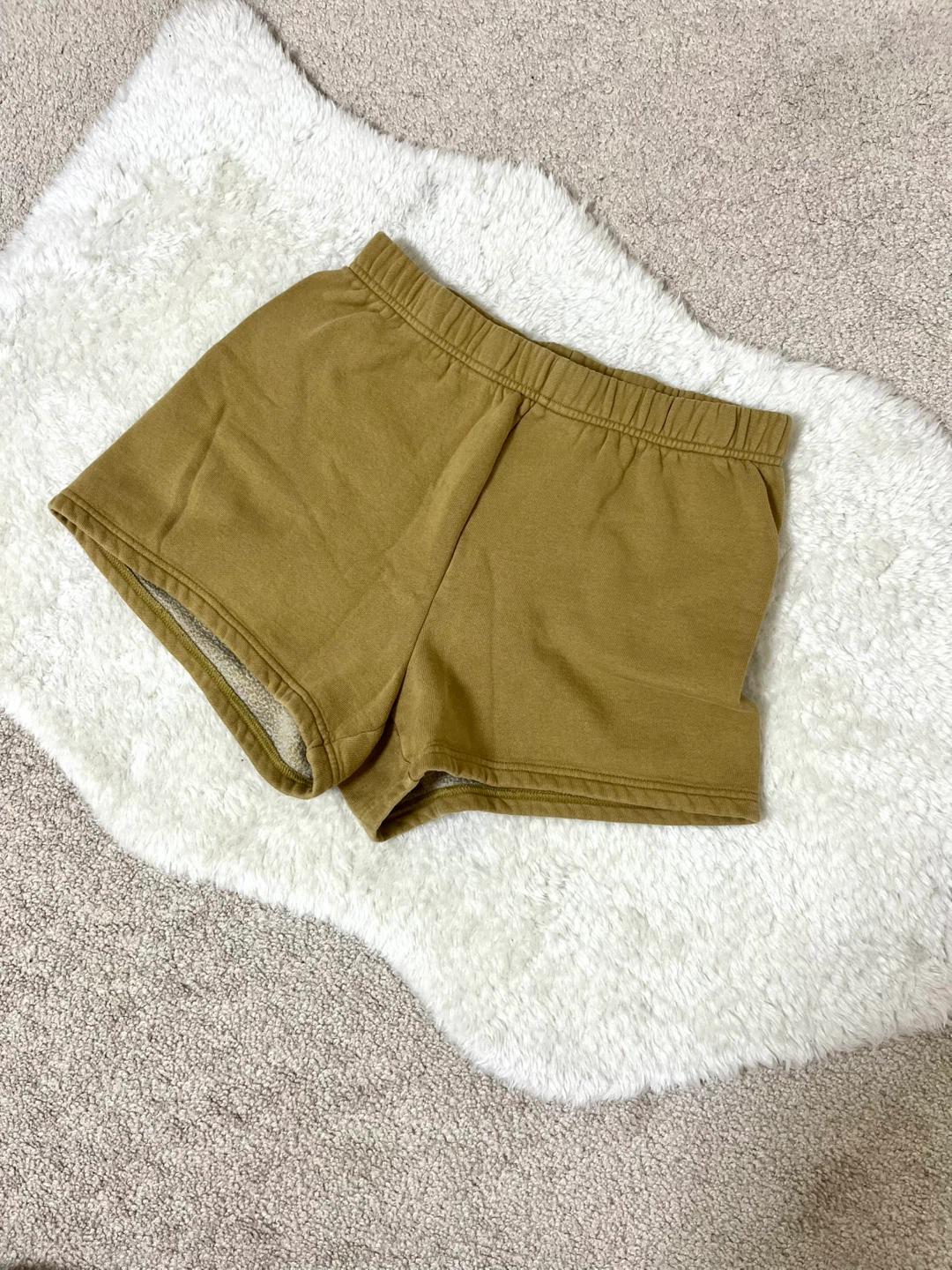 Aritzia TNA CozyAF Sweatshorts