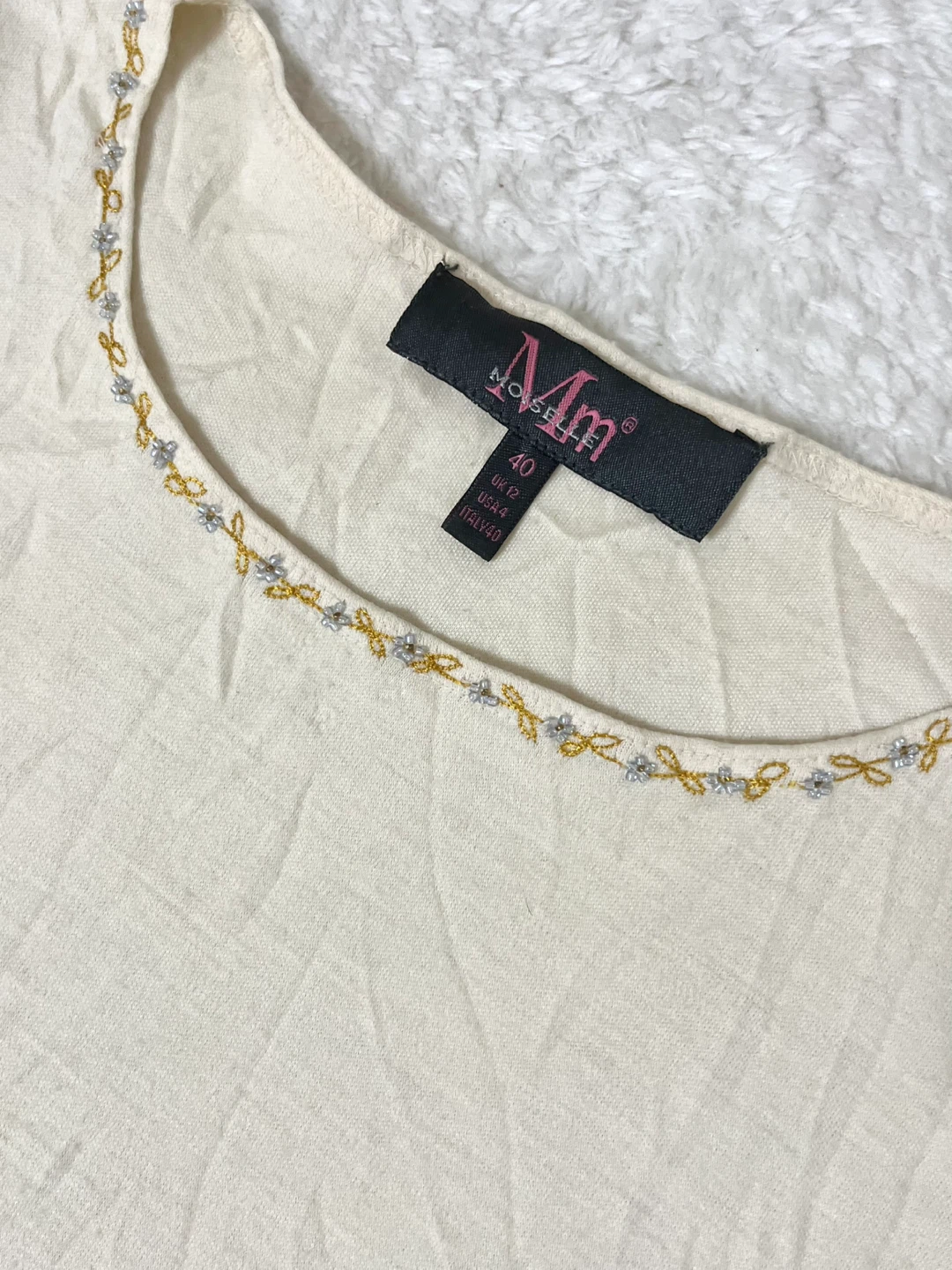 MM MOISELLE Beige Tank Top with Floral Embroidery Detail