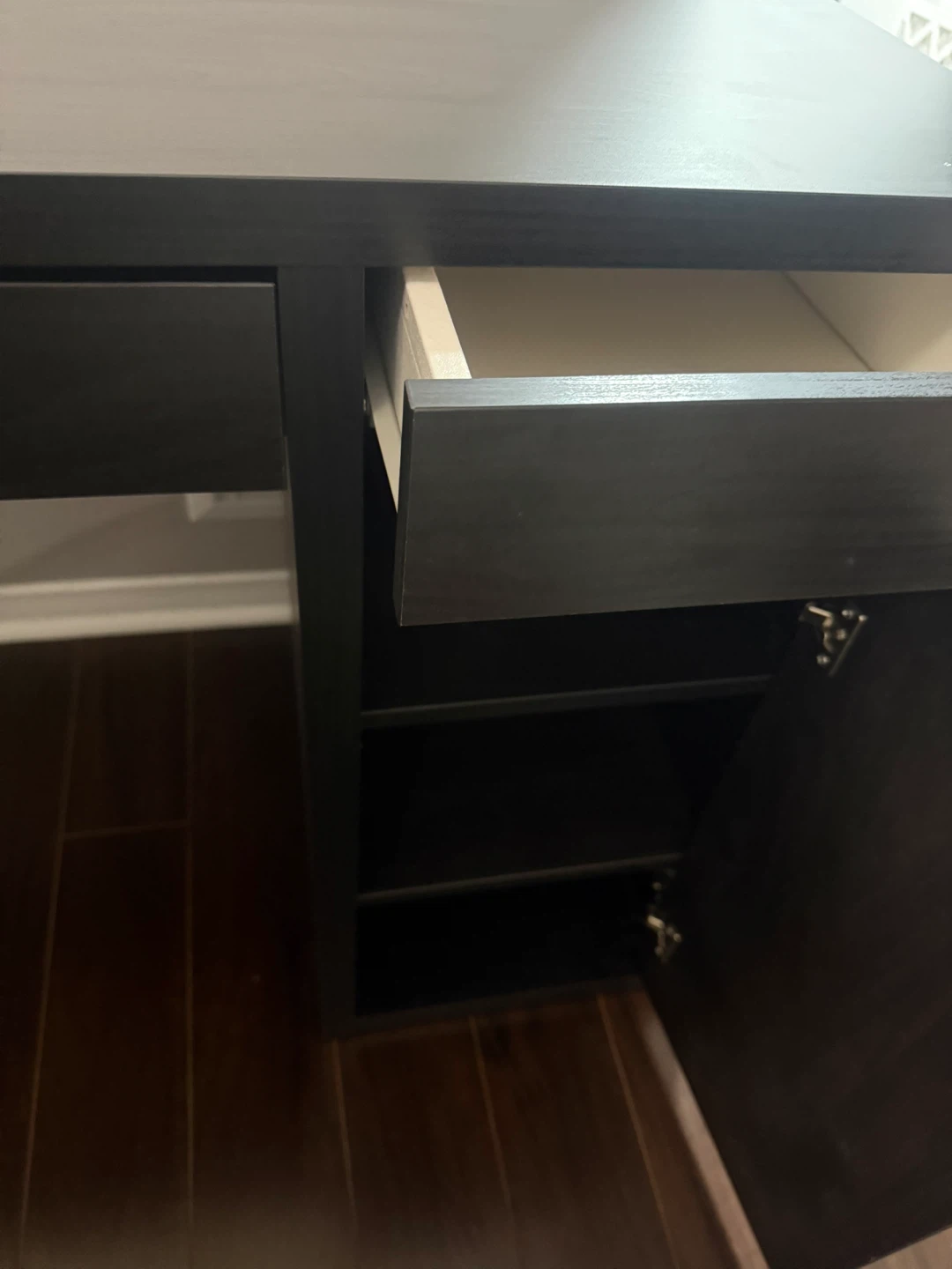 IKEA MICKE Desk - Black-Brown New - photo 5