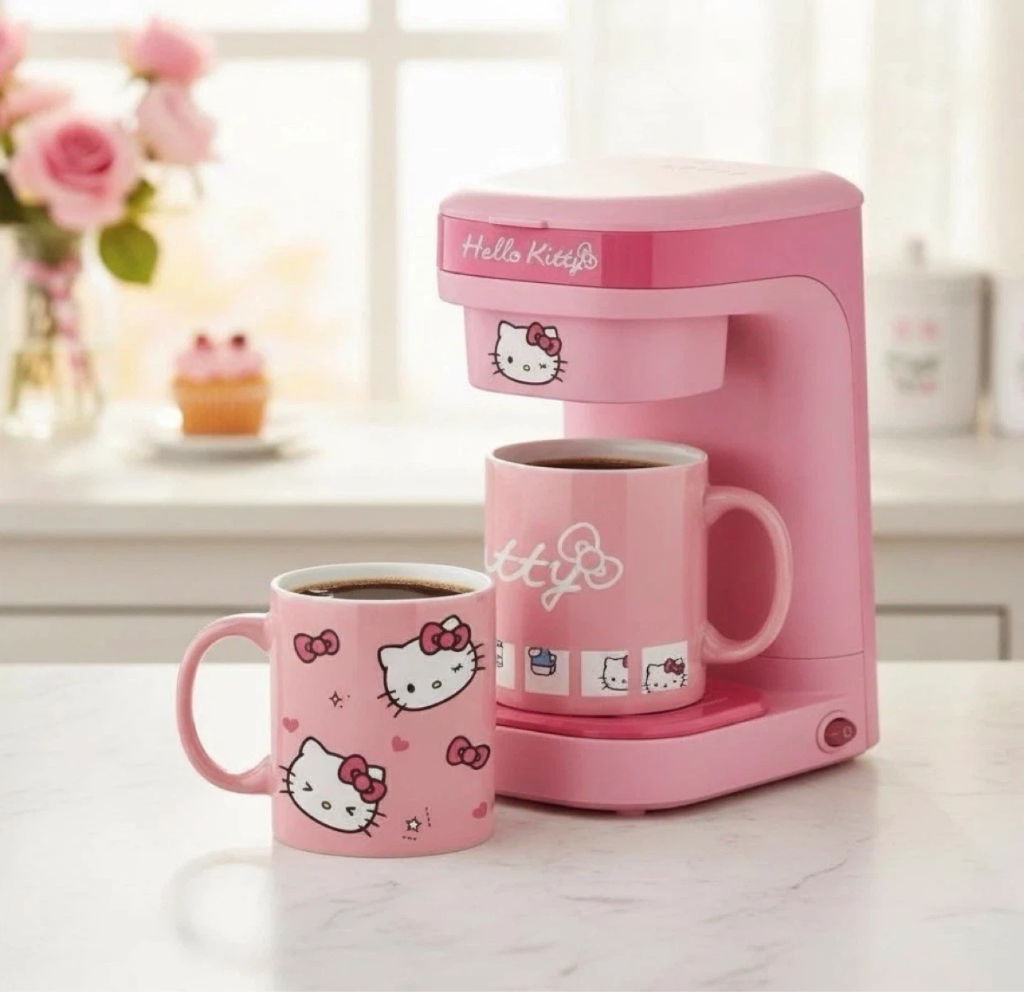 Hello Kitty Single Serve Coffee Maker With 2 Mugs - photo 2