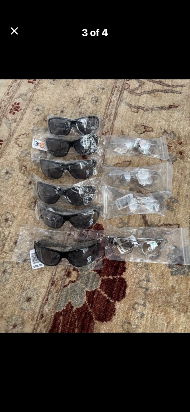 Lot of 8 Pairs of Sunglasses - photo 3