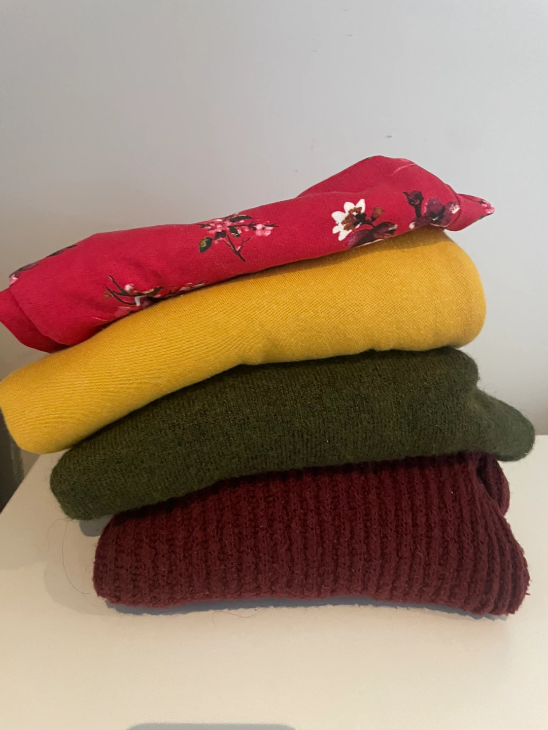 Bundle of 4 sweaters and tops