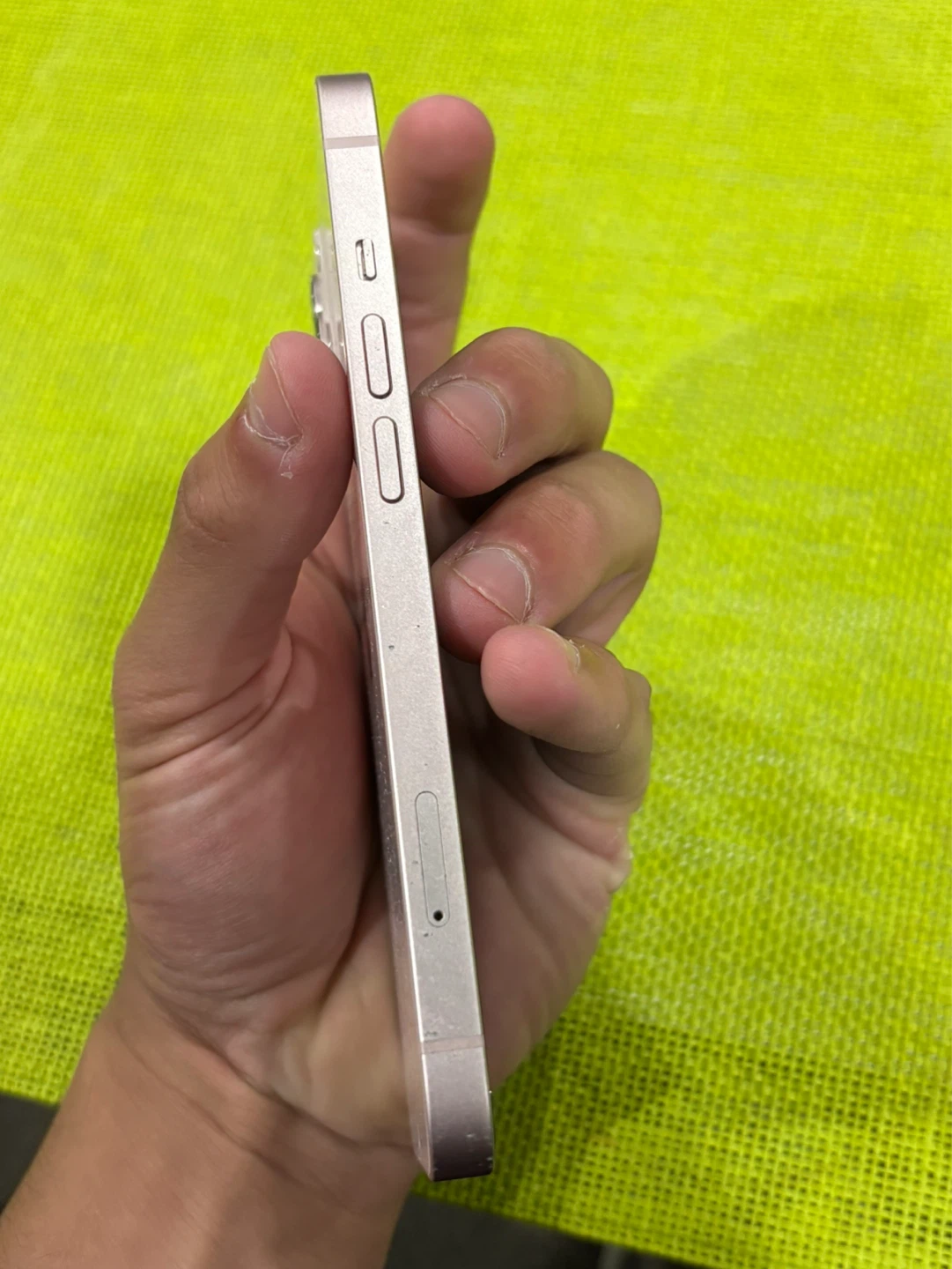 iPhone 13 128GB – Unlocked – Pink – $300 - photo 5