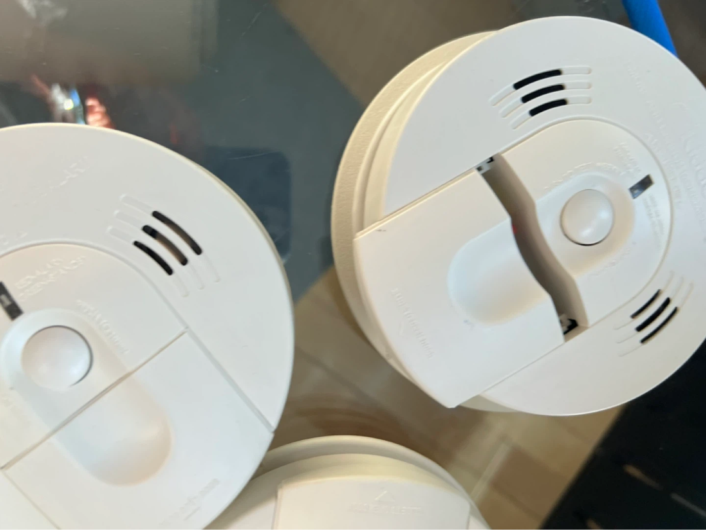 2 Smoke and Carbon Monoxide detectors - photo 4