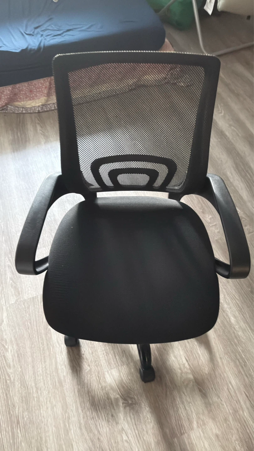 Black Mesh Office Chair
