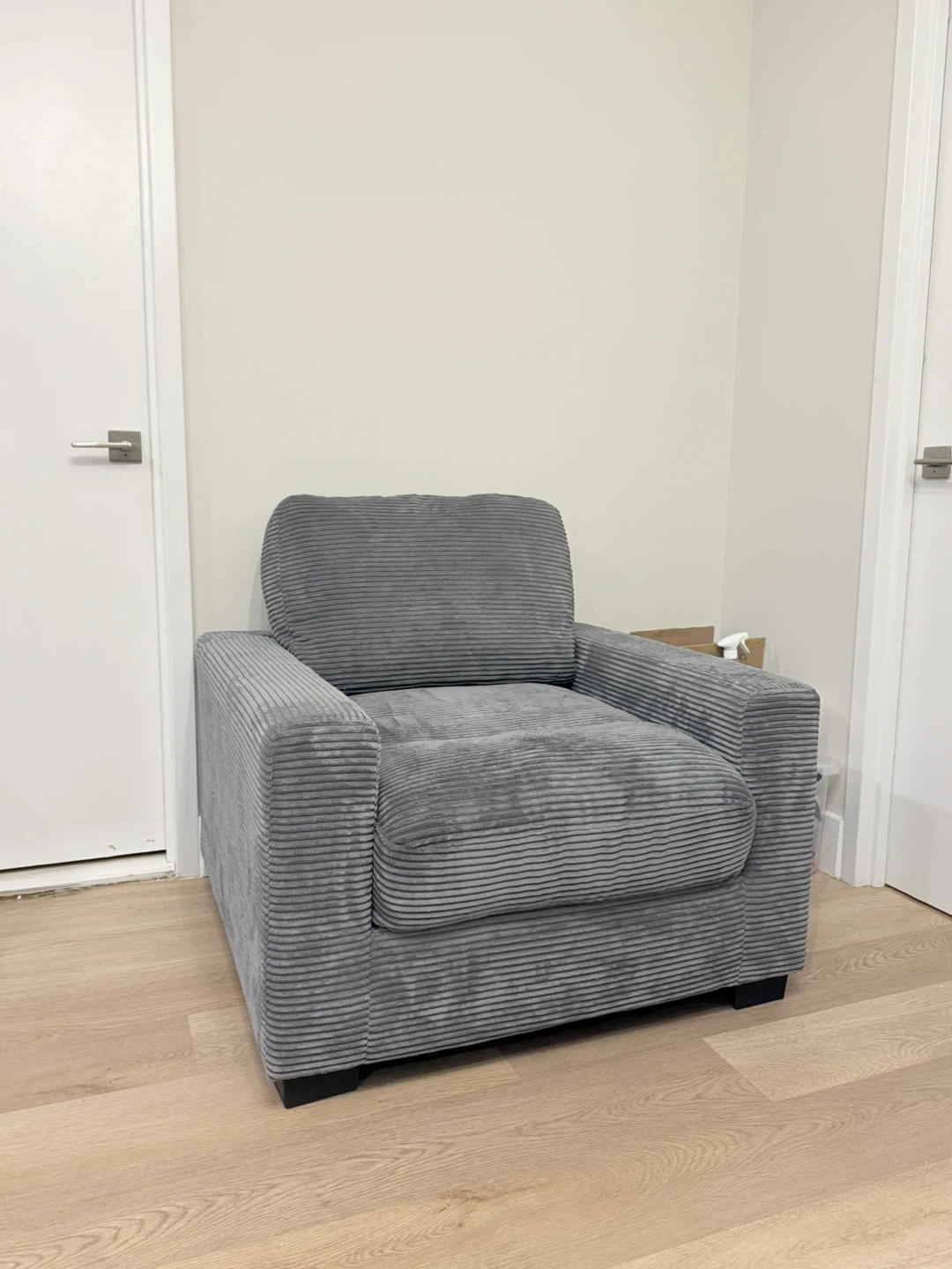 Aspen Charcoal Chair (Bob's Discount Furniture)