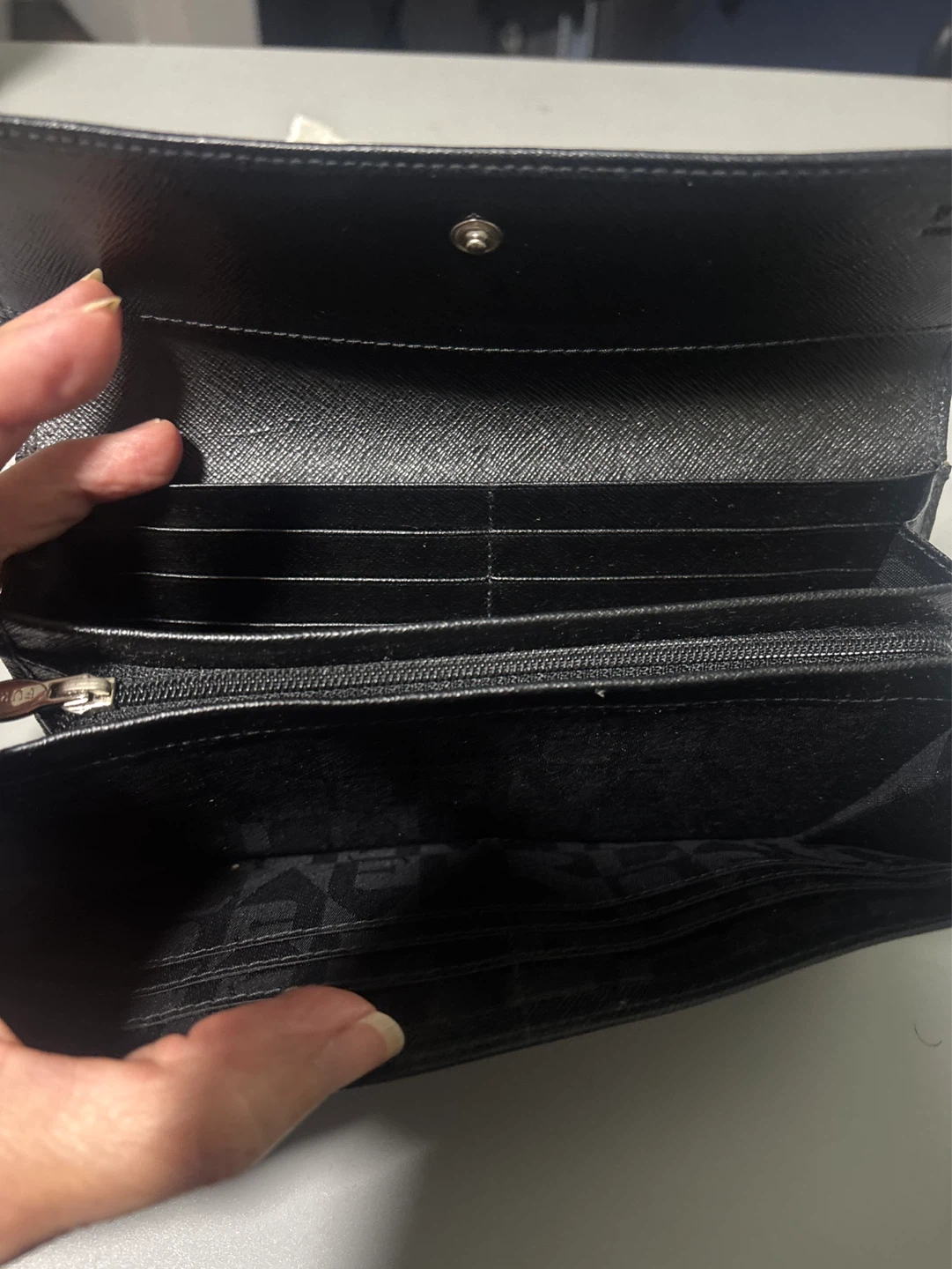 Furla Black Leather Wallet with Dust Bag- New - photo 4