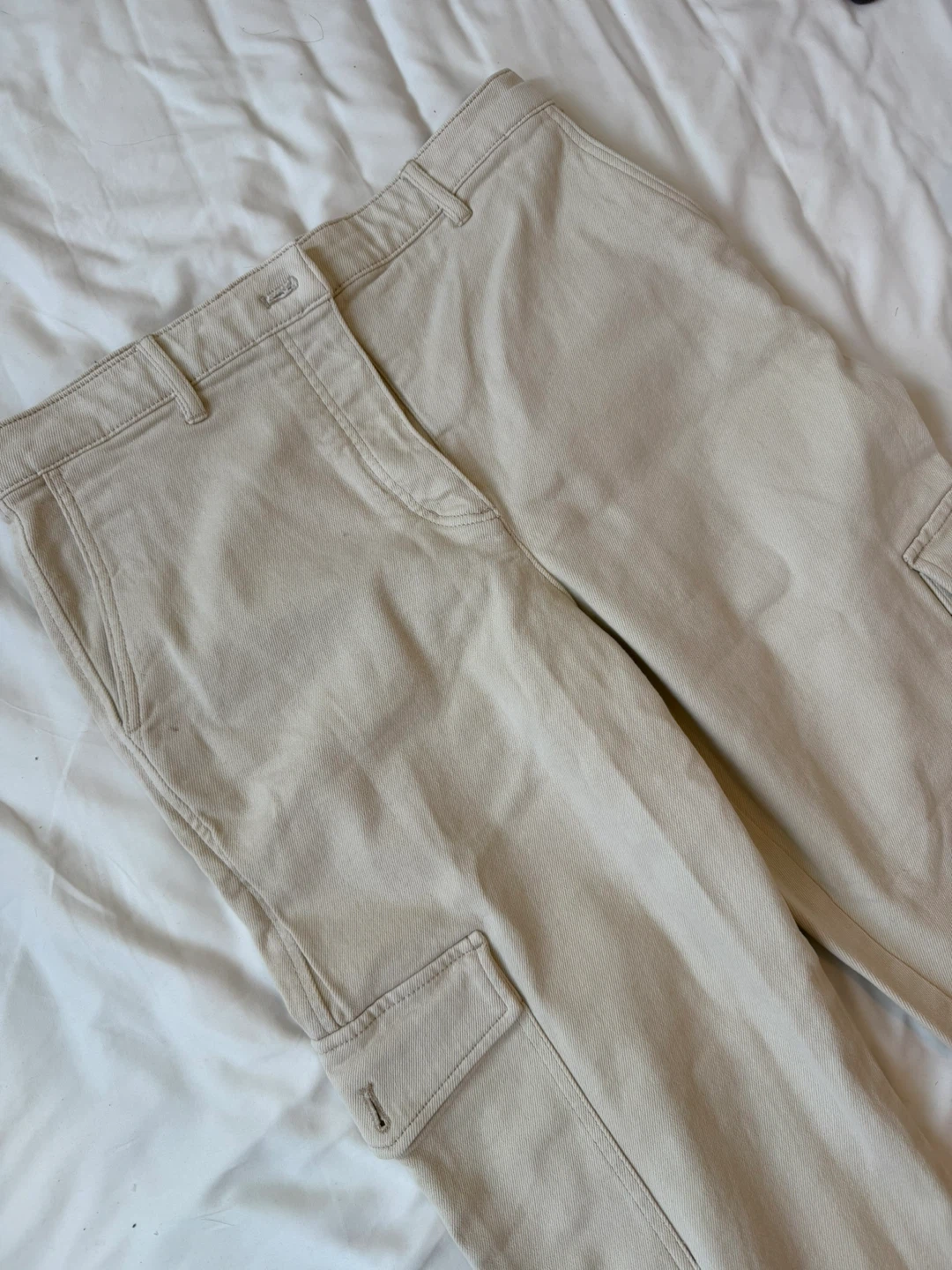 Aritzia Beige Cargo Pants Size 12