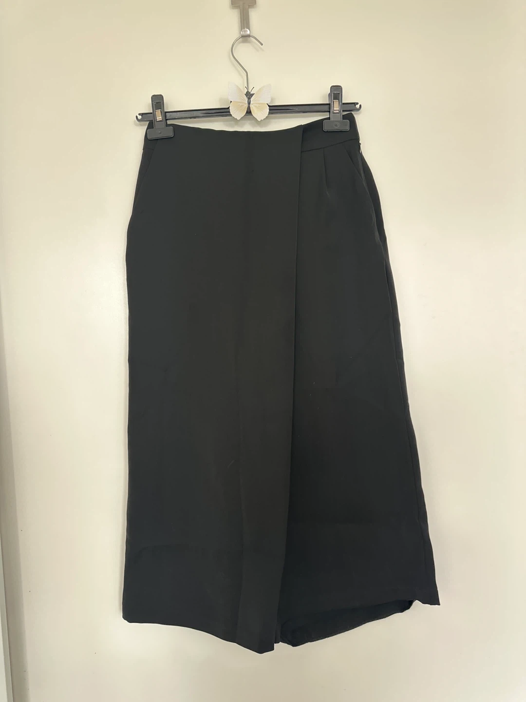 Black Zara Culottes pants