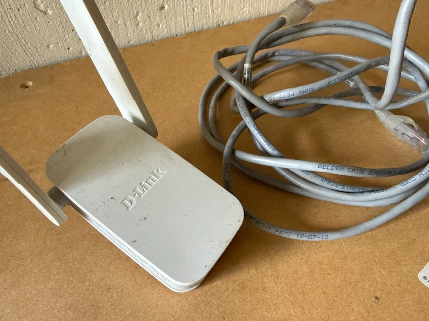 D-Link Wireless Router - photo 2