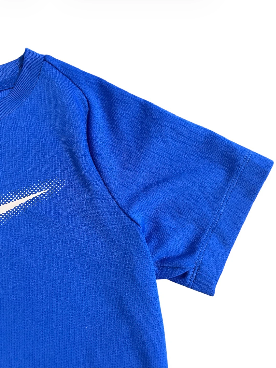 Nike Dri-FIT Youth Performance T-Shirt – Size 5 (4-5 Years) - photo 3