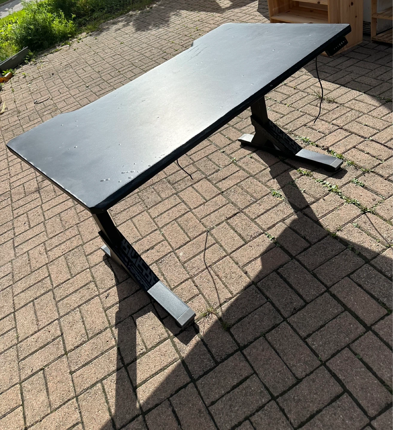 🔥Moving Sale🔥 Black Standing Desk - photo 2