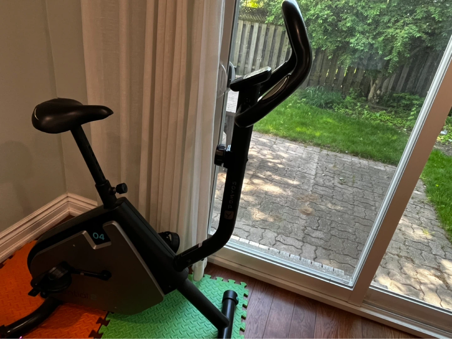 Indoor exercise bicycle