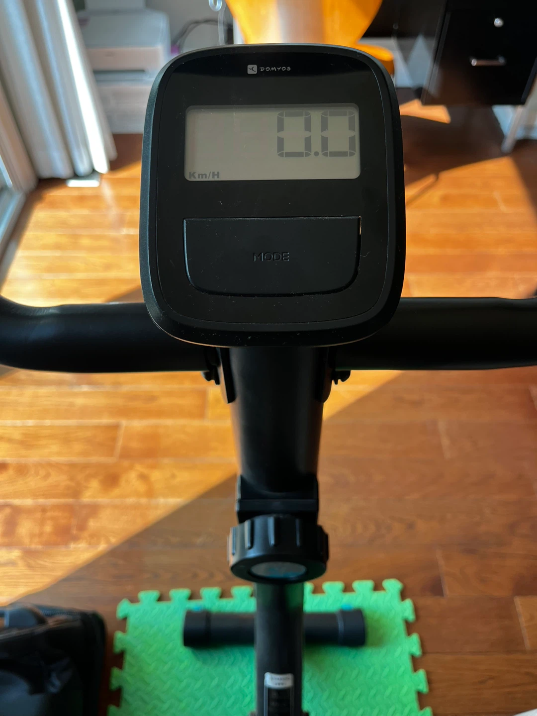 Indoor exercise bicycle - photo 2
