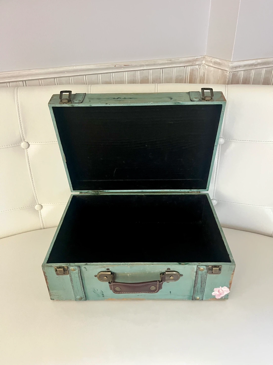 SUPER CUTE DECORATIVE SUITCASE - photo 3