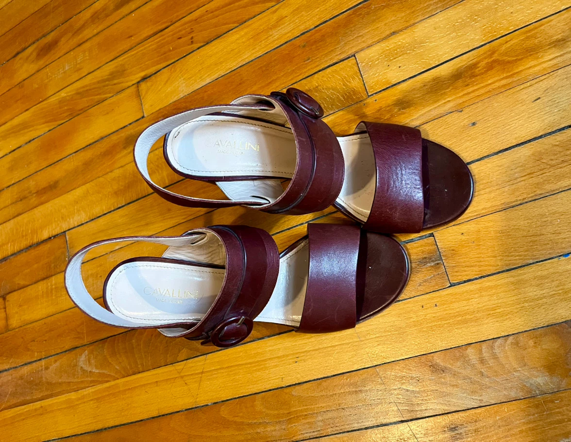 Cavallini Women's Burgundy Leather Heeled Sandals - Size 40 - photo 2