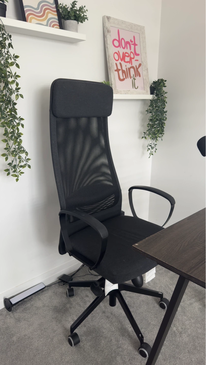 Office Chair + Sturdy Desk Great Work From Home Setup - photo 3