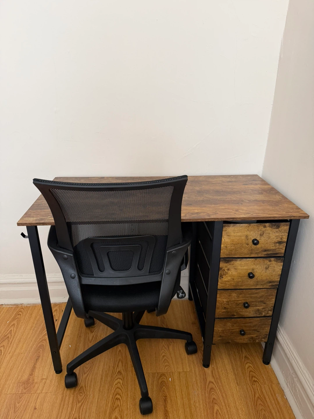 Work set desk + chair
