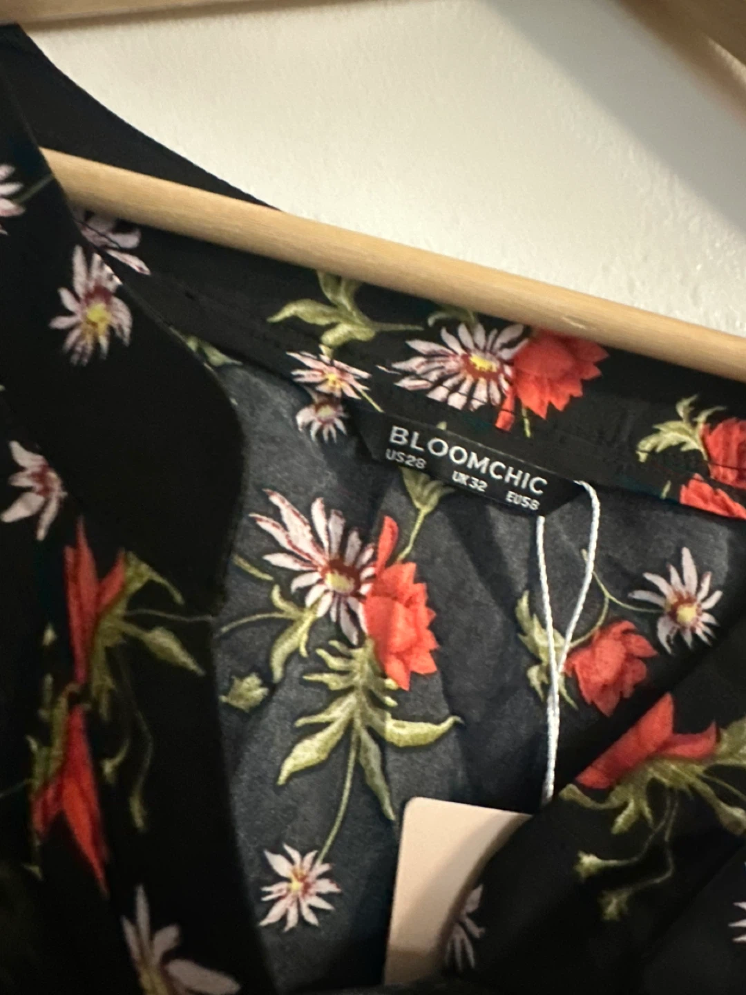 Bloomchic Black Floral V-Neck Top - photo 2