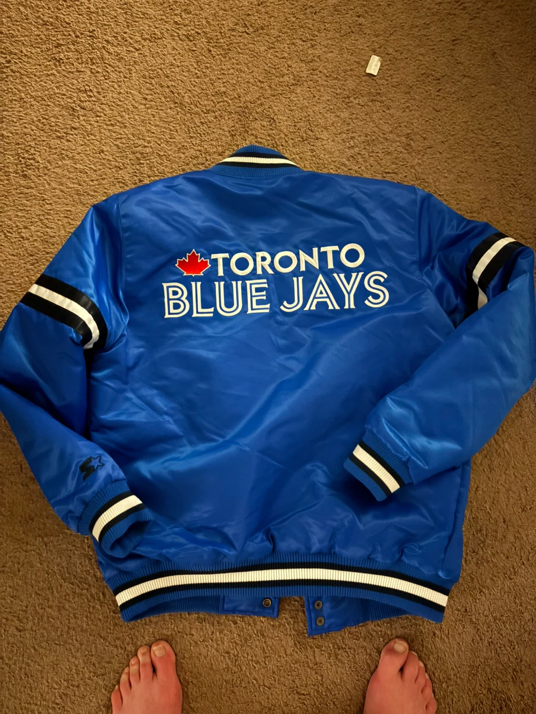 Toronto blue jays bomber jacket size medium - photo 2