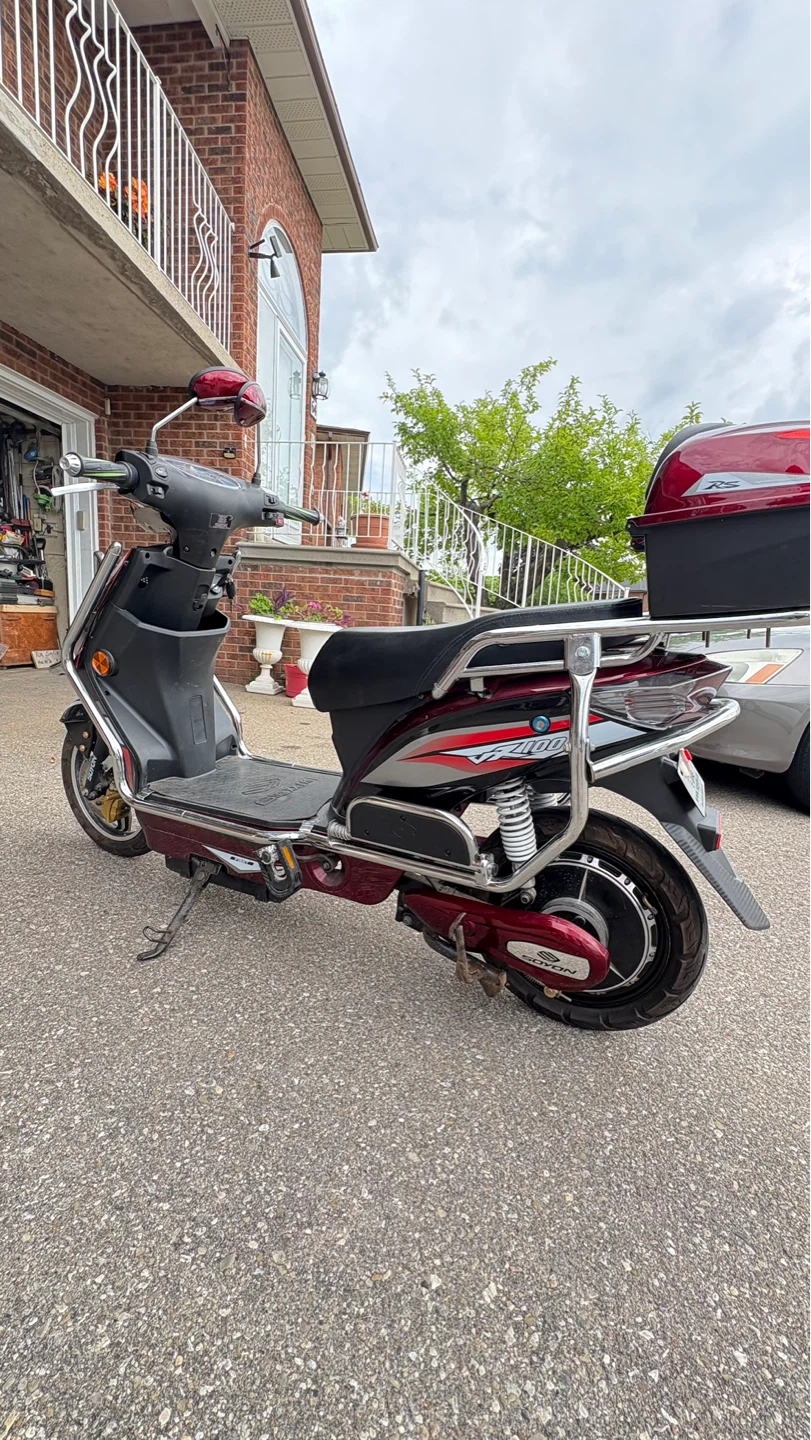 SOYON VFR100 Electric Scooter - photo 4