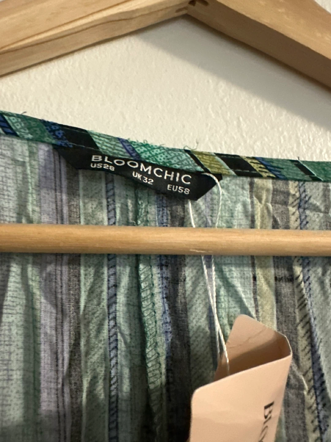 Bloomchic V-Neck Maxi Dress - Green Striped - photo 2