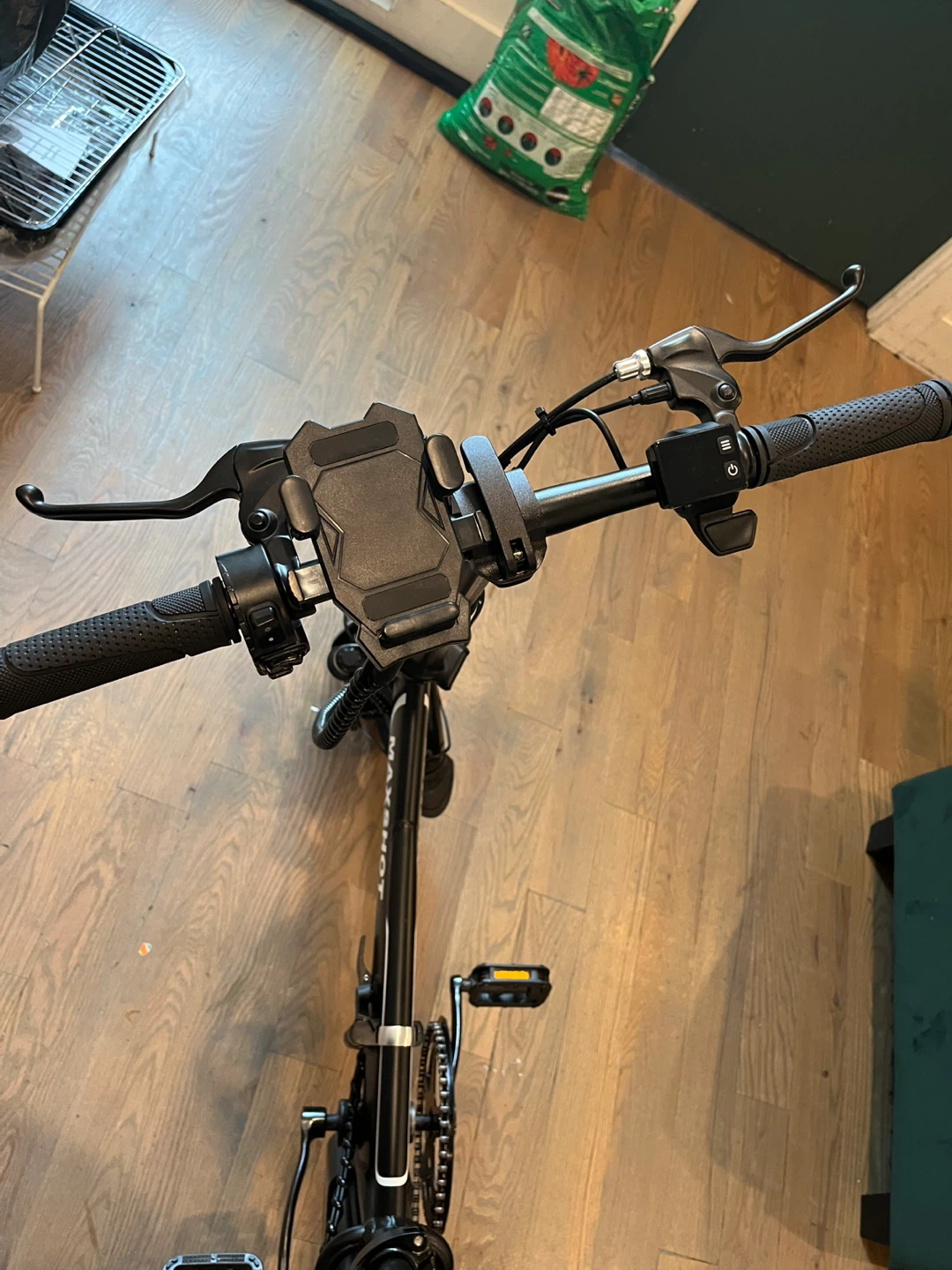 MAXSHOT Black Folding Electric Bike - photo 5