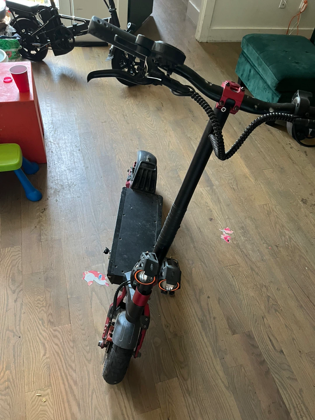 Electric Scooter - Black/Red goes 55miles - photo 2