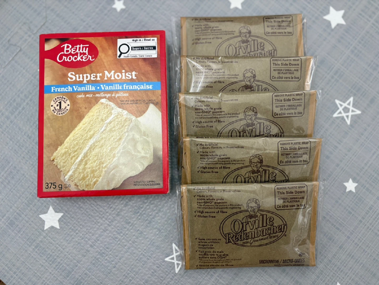 Betty Crocker Cake Mix + pop corn (5)
