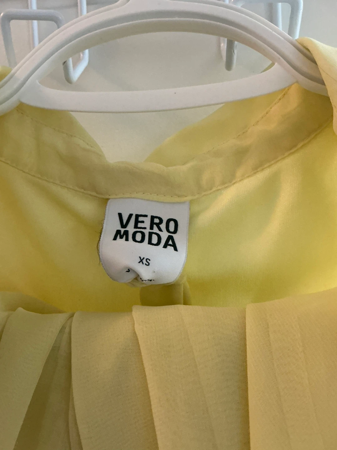 Vero Moda Yellow Sleeveless Blouse - XS - photo 2