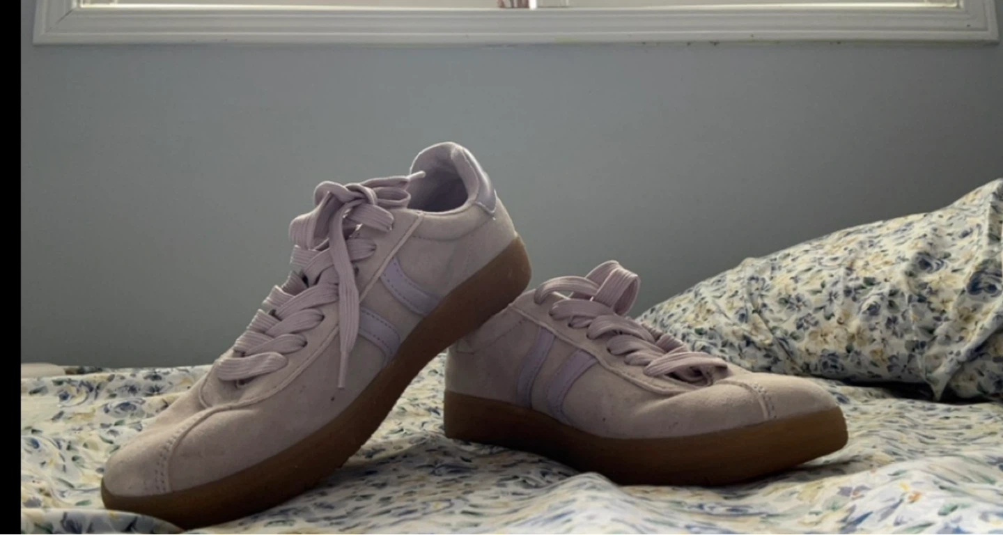 Light Purple Adidas Gazelle Sneakers
