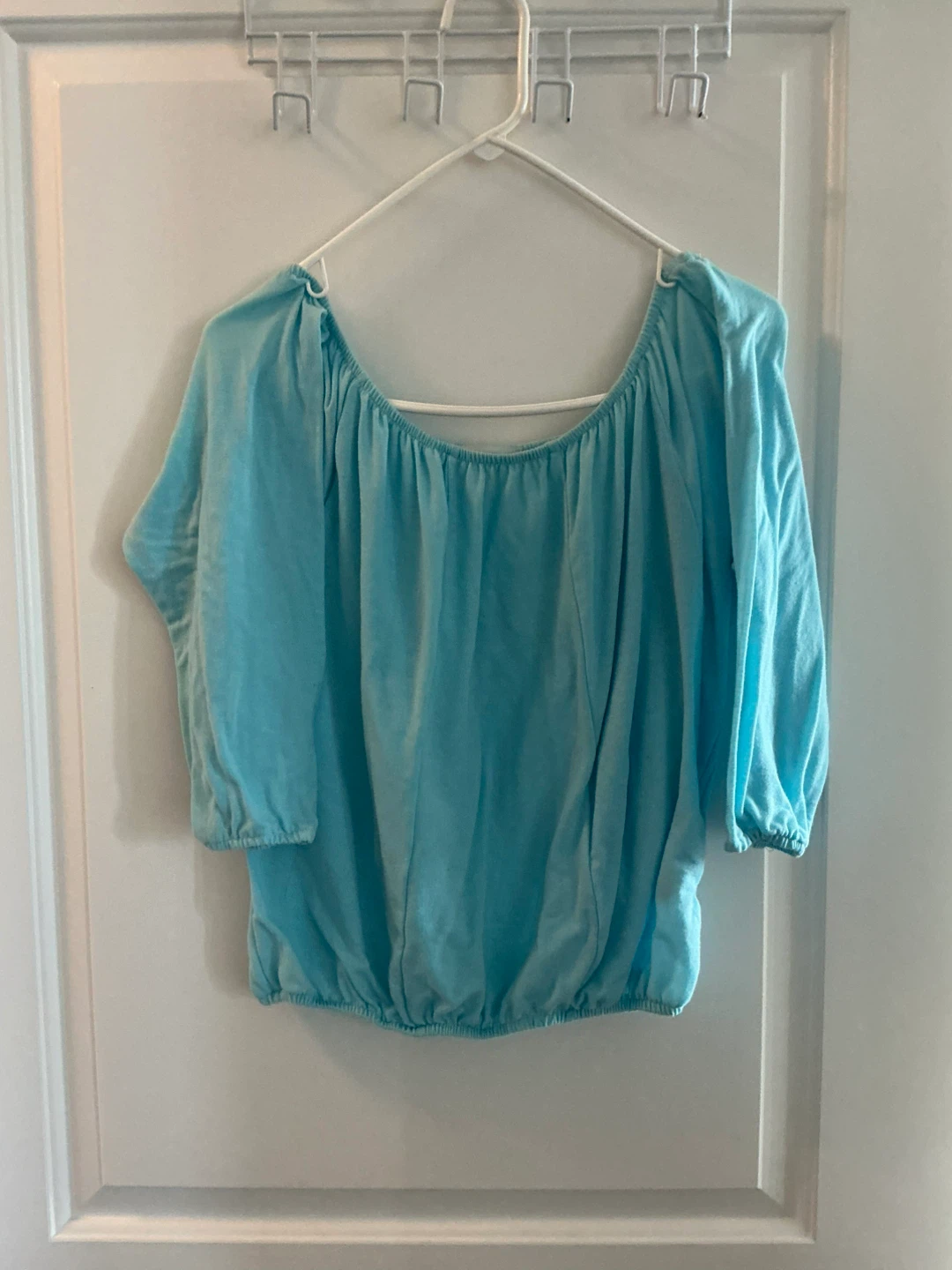 Magazine Women's Blue Off-the-Shoulder Top P/S