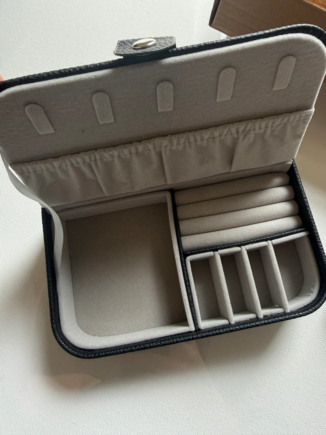 Black Jewelry Organizer Box — perfect for gift 🎁