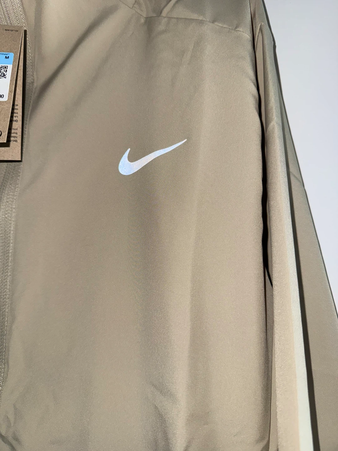 Nike Men's Form Dri-FIT Hooded Jacket - Size M - photo 4