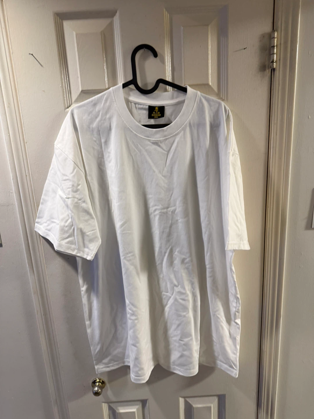 Bundle of 3 Men's Clothing Items - photo 3