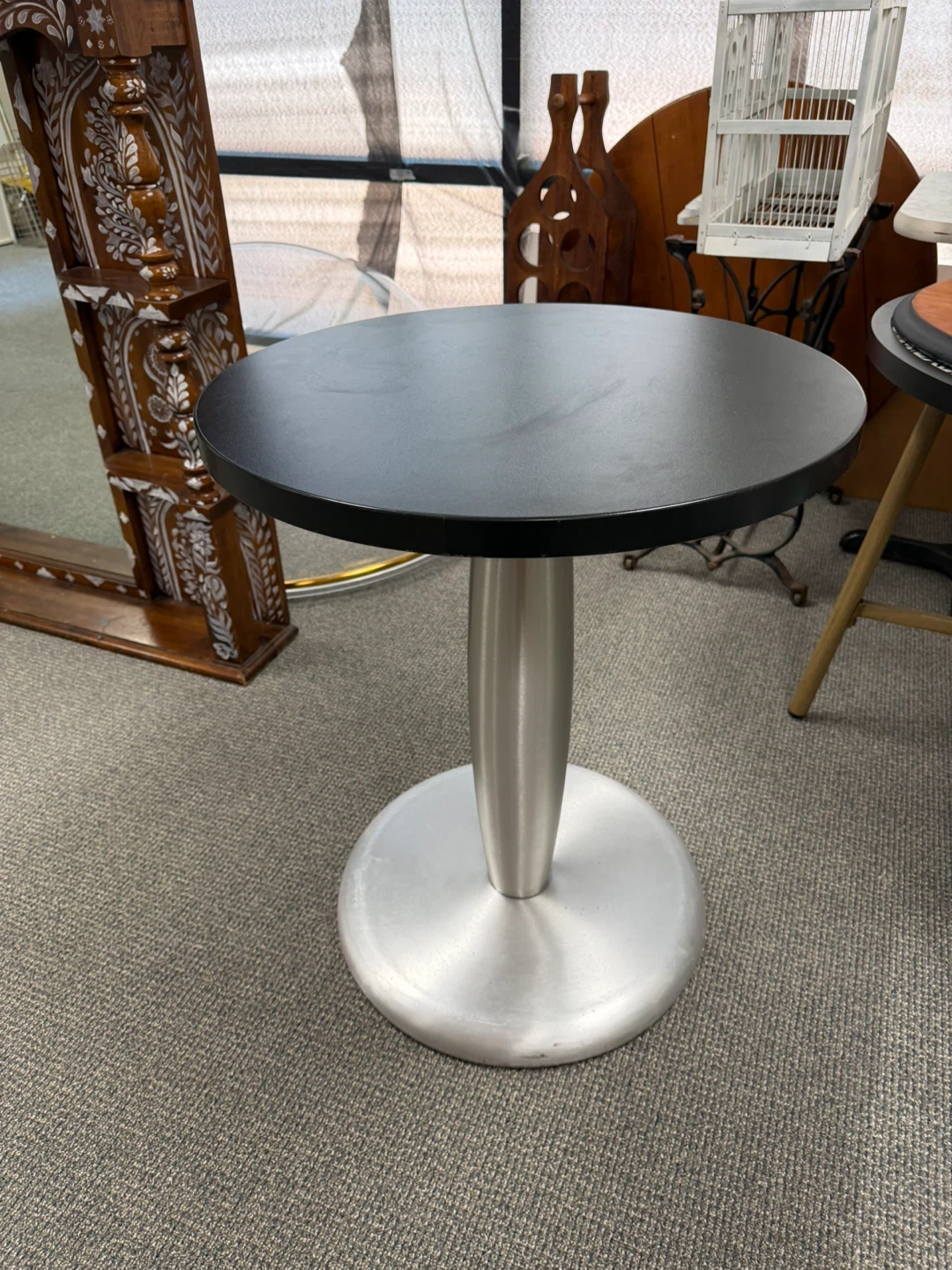 Round Bistro Table  24 X 29,5 - photo 3