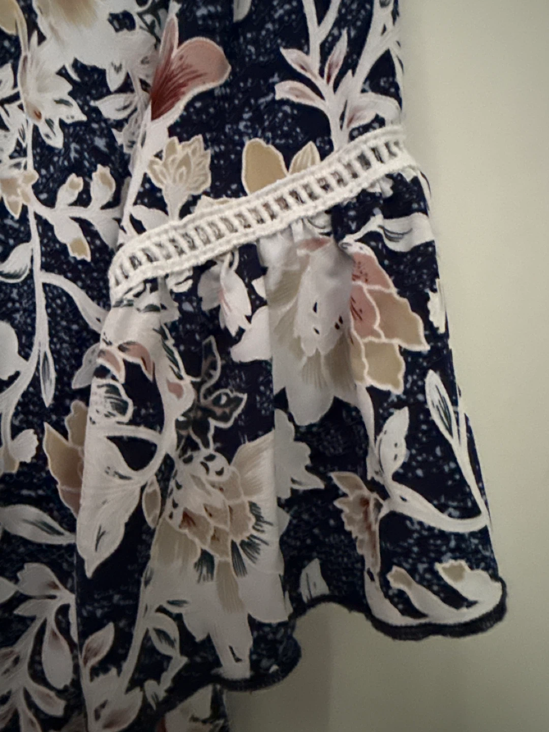 Espresso Women's Floral Print Blouse - photo 3