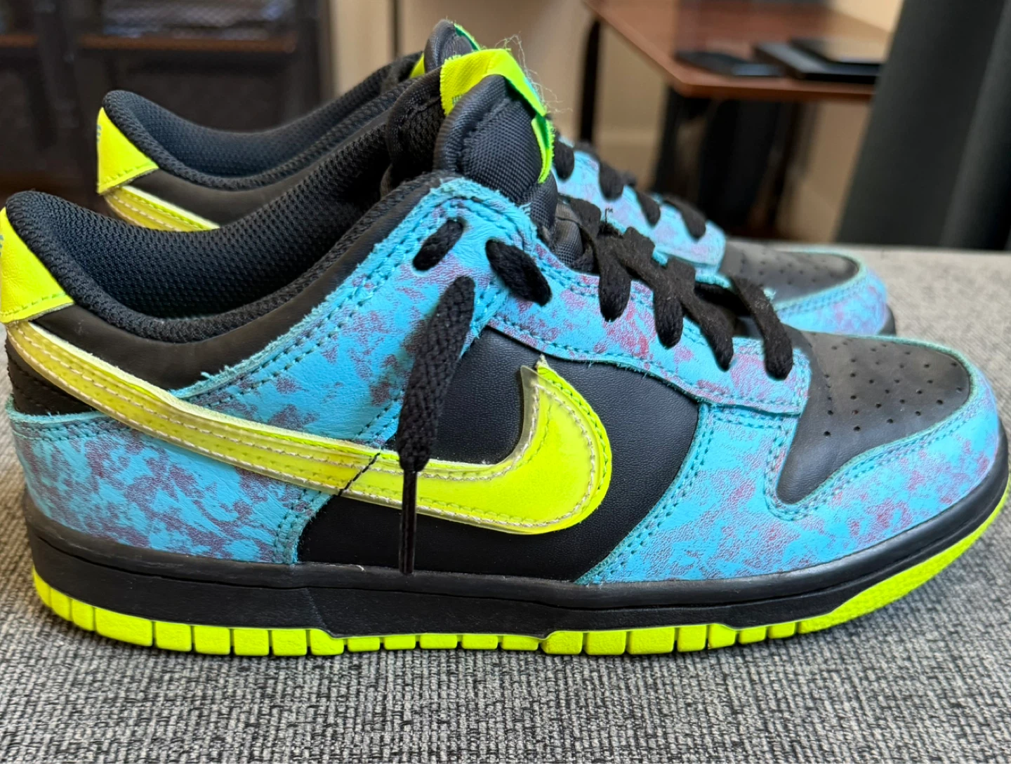 Nike Dunk Low SE Acid Wash Baltic Blue Volt GS Size 5Y - photo 2