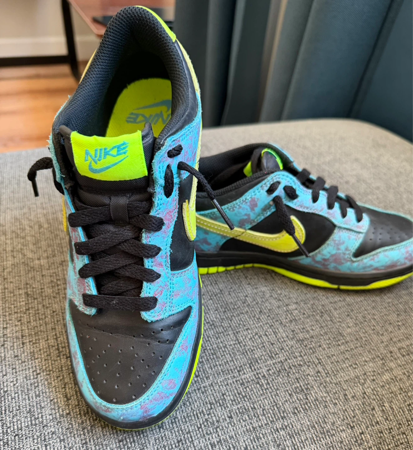 Nike Dunk Low SE Acid Wash Baltic Blue Volt GS Size 5Y
