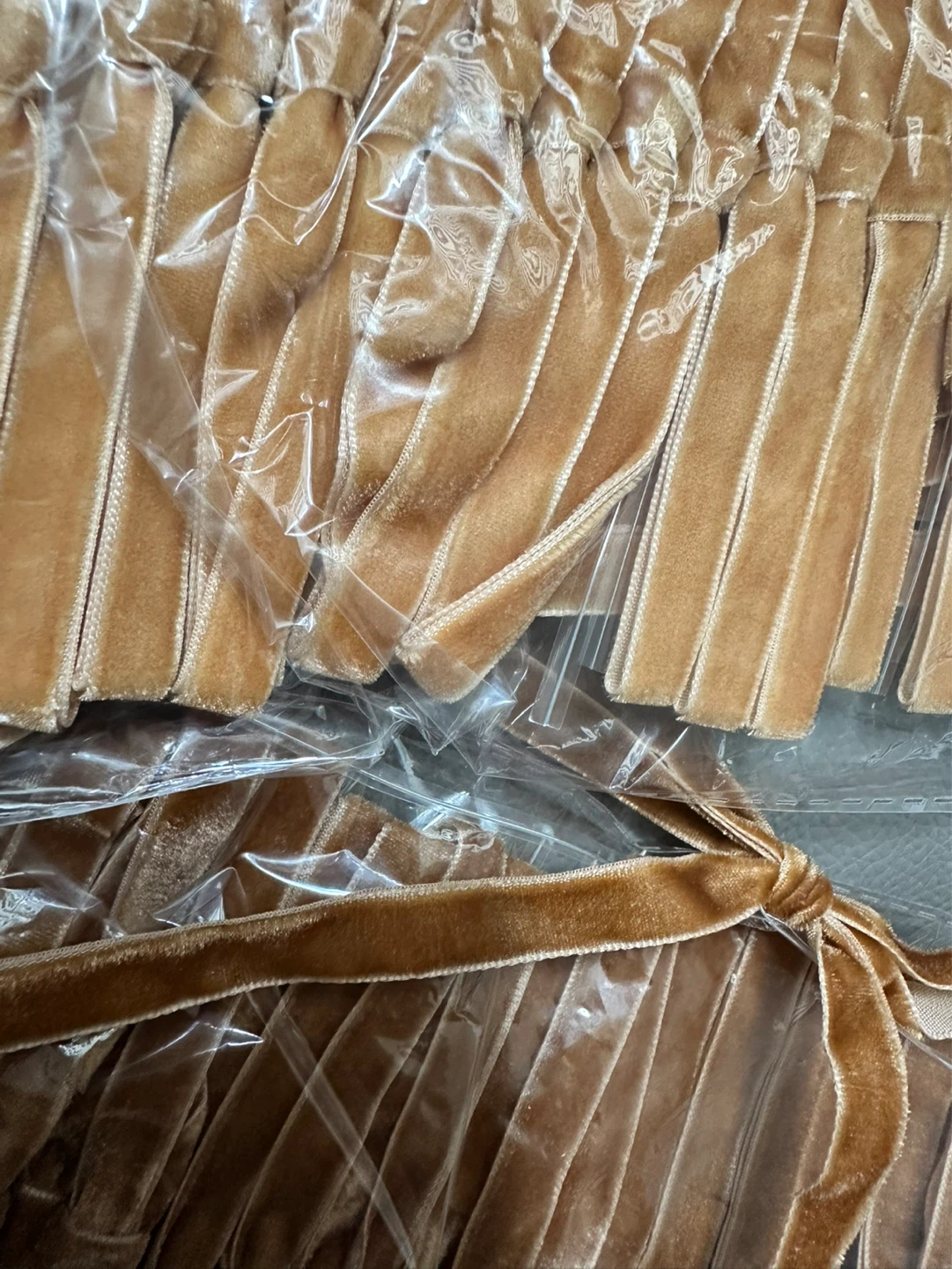 Brown Velvet Ribbon Bows 5”x7” - photo 5