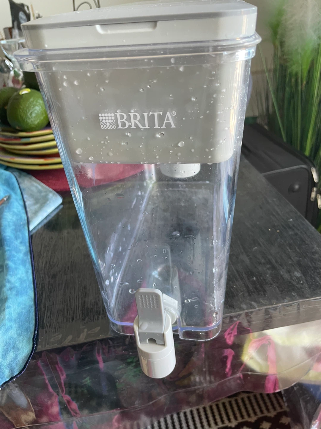 Brita Water Filter Pitcher Dispenser - photo 2