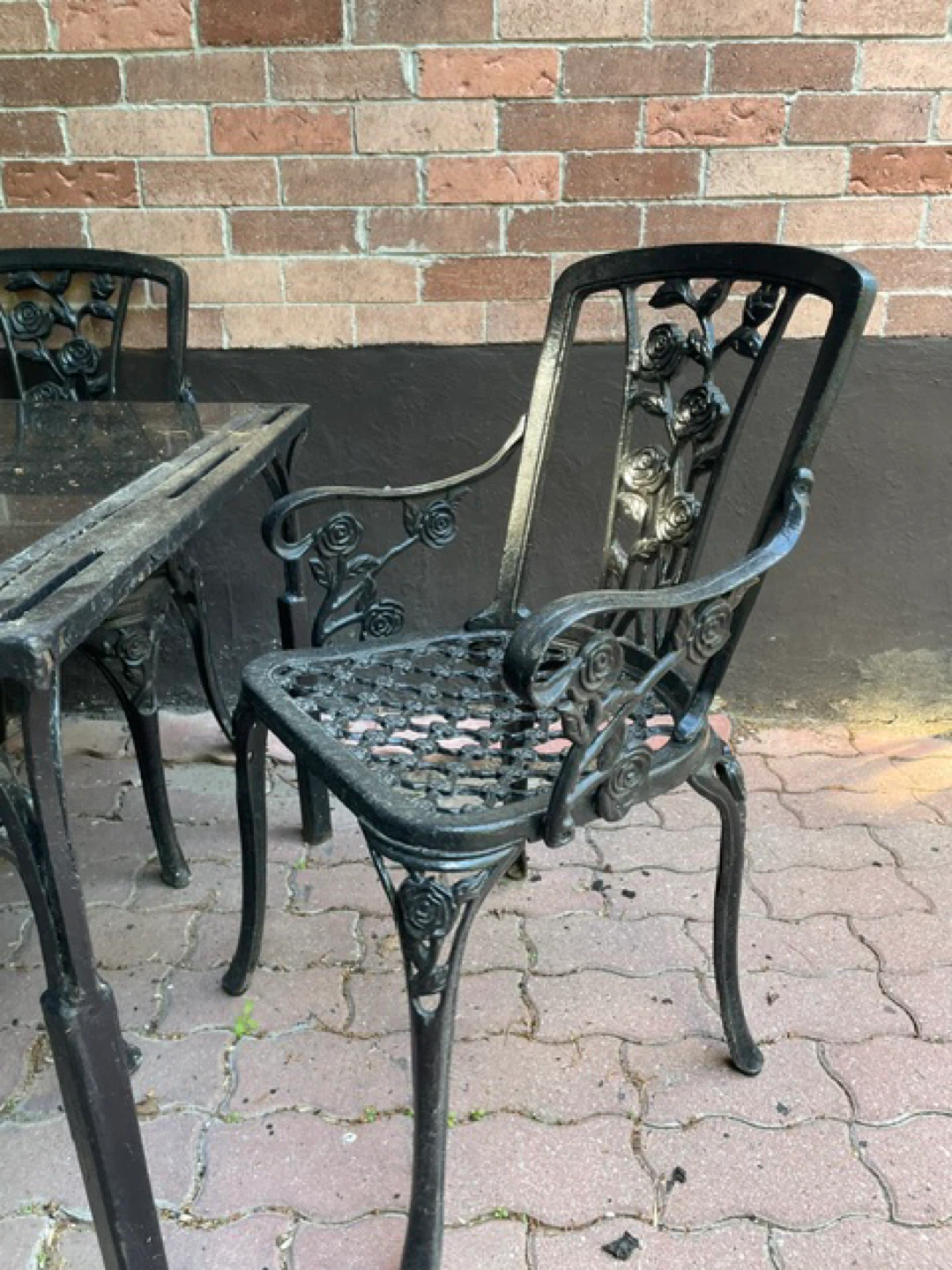 Cast Aluminum Patio Dining Set - photo 2