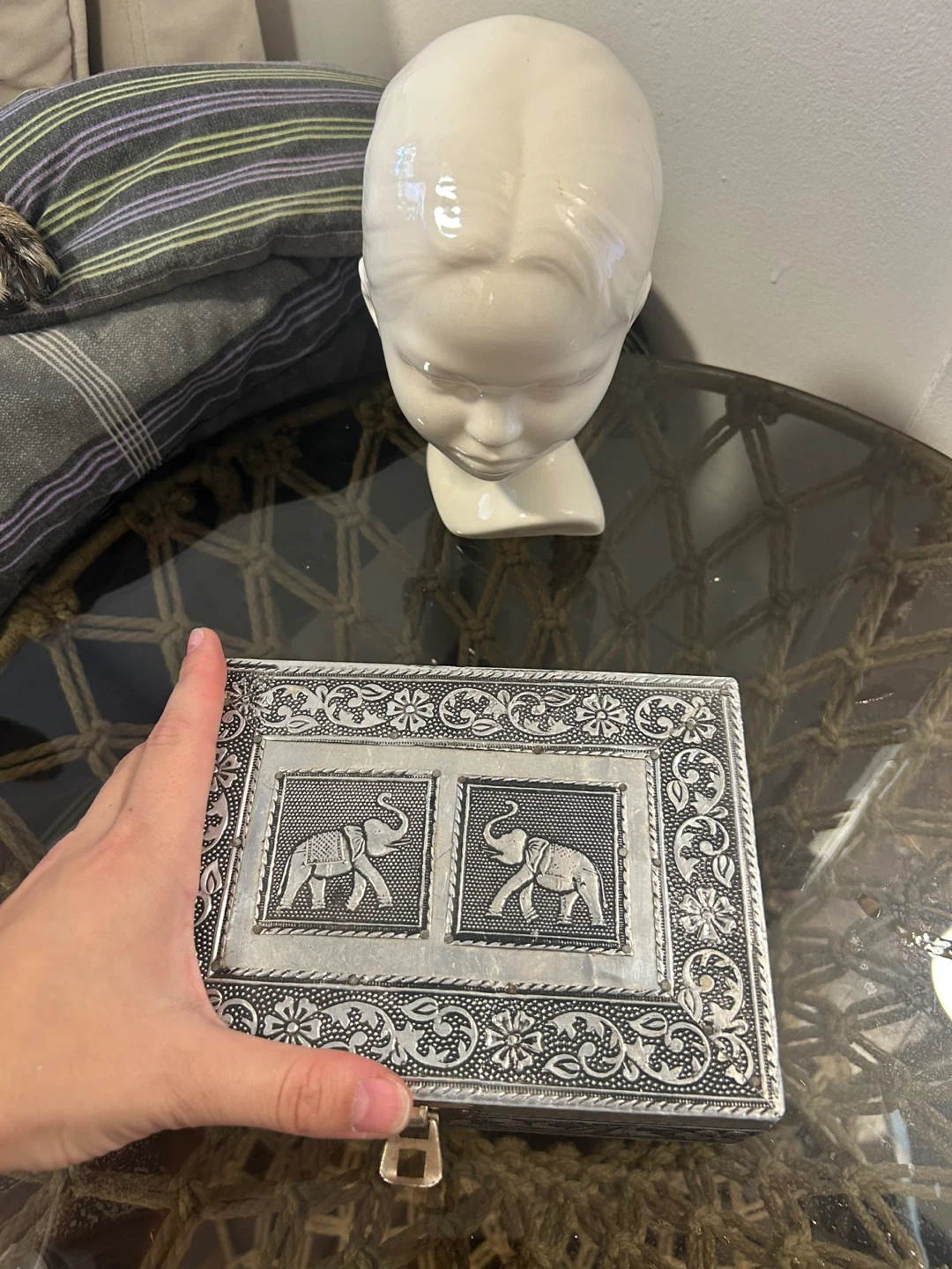 Ornate Silver Tone Elephant Jewelry Box - photo 4