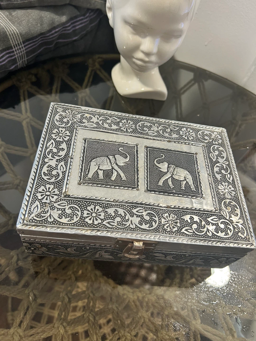 Ornate Silver Tone Elephant Jewelry Box - photo 2