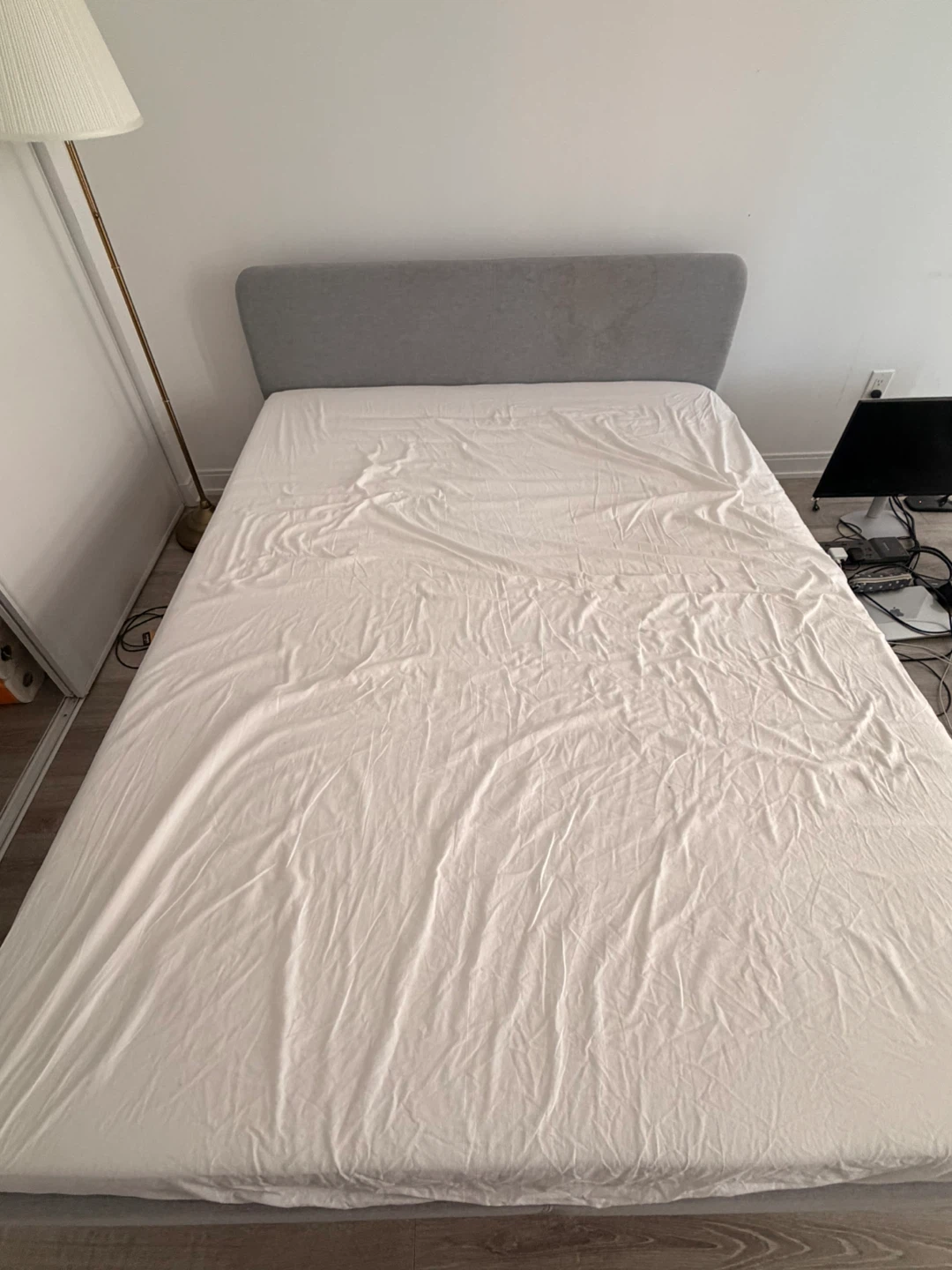 Queen Sized Bed Frame - photo 2