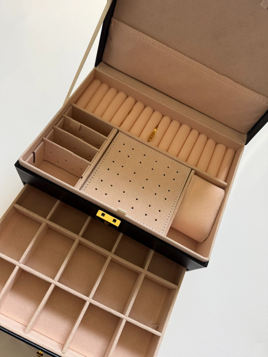 Black Quilted Jewelry Box Organizer