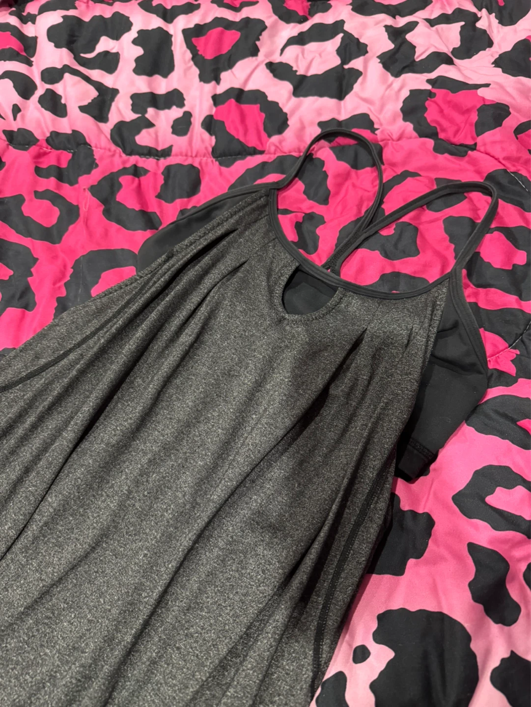 Lululemon Tank Top with Built-in Bra - photo 2