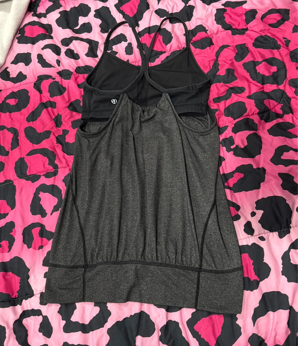 Lululemon Tank Top with Built-in Bra - photo 3