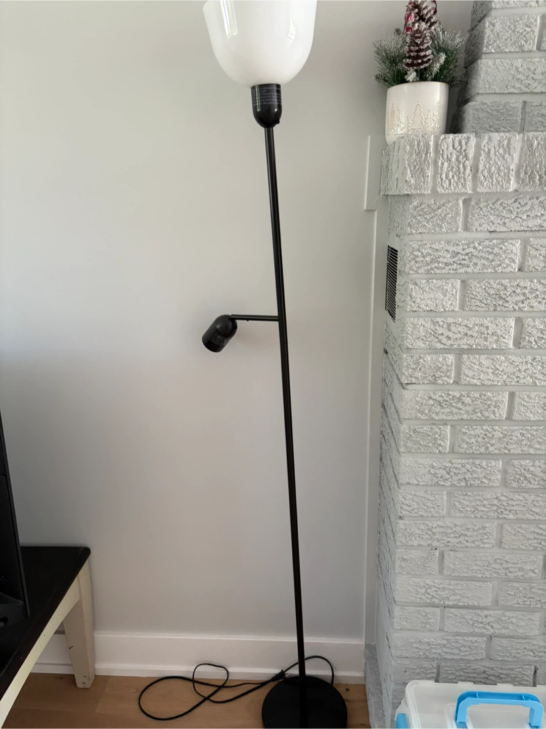 Black Floor Lamp