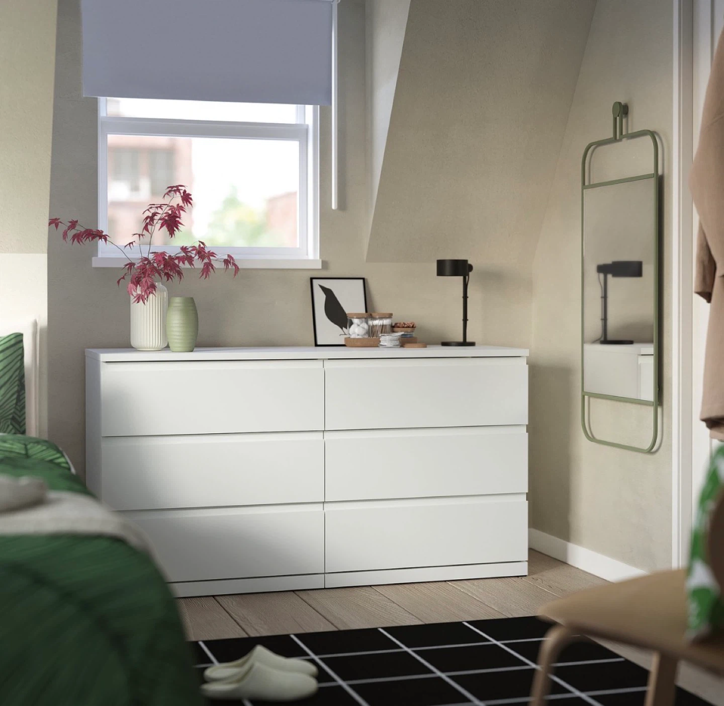 White 6-Drawer Dresser